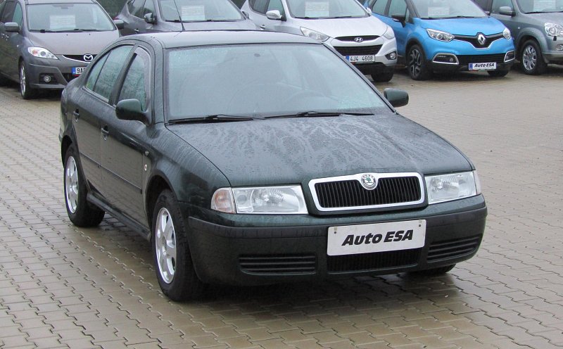 Škoda Octavia 1 6i benzín Autobazar AutoESA