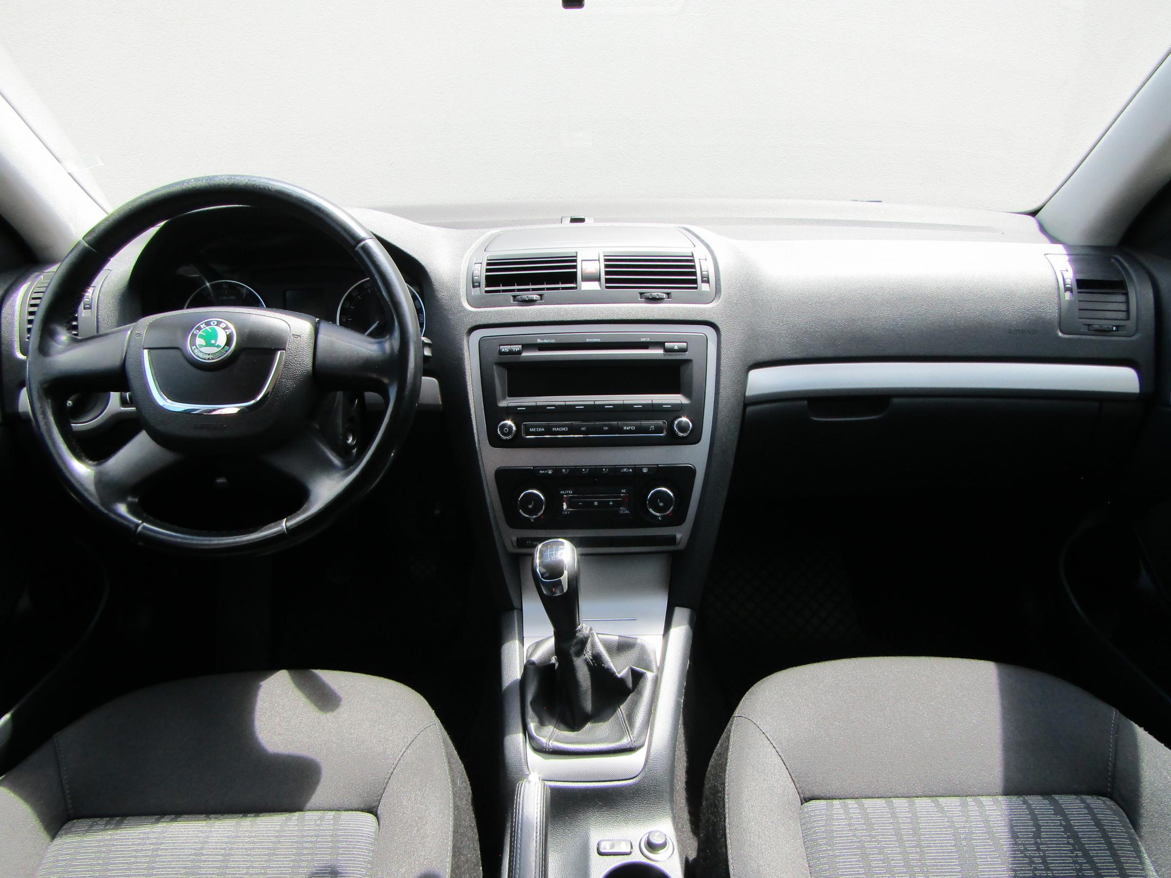 Škoda Octavia II, 2011 - pohled č. 9