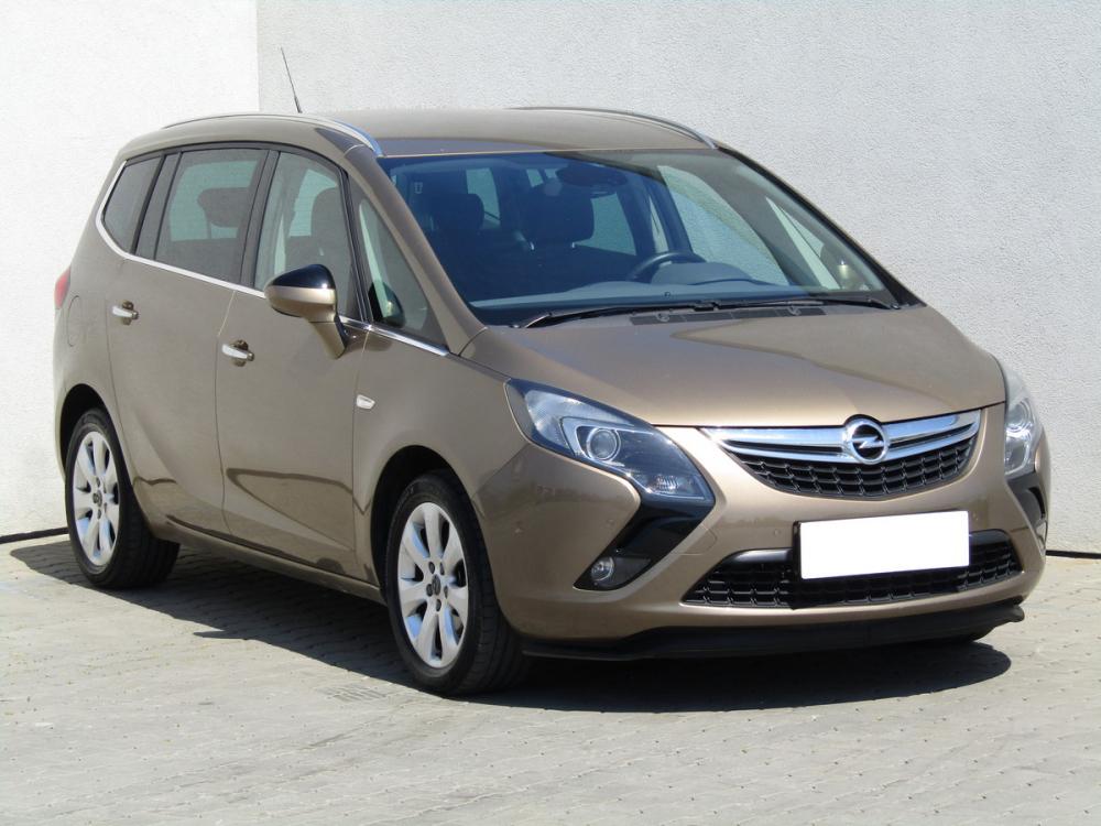 Opel Zafira, 2015