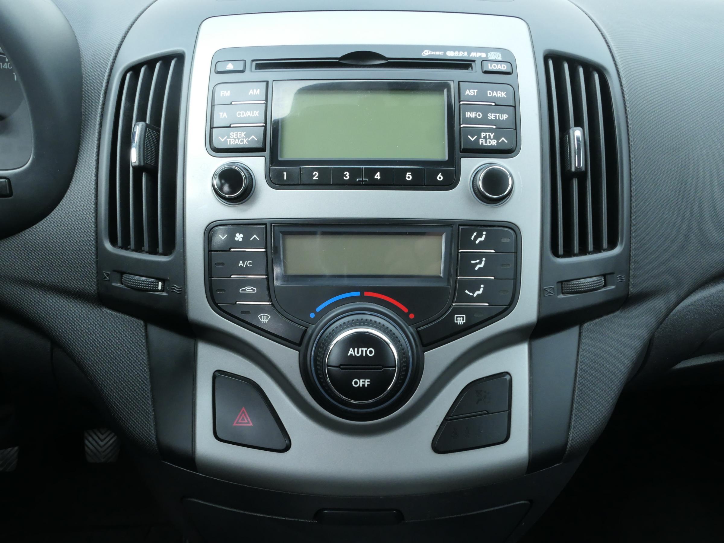 Hyundai i30, 2009 - pohled č. 10