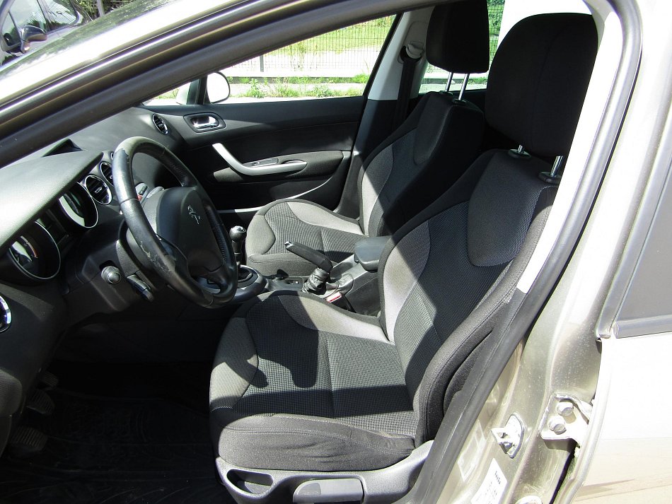 Peugeot 308 1.6VTi 