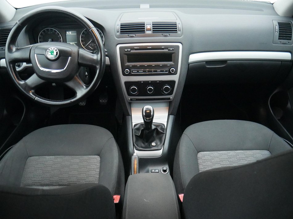 Škoda Octavia II 1.6 TDi Ambition