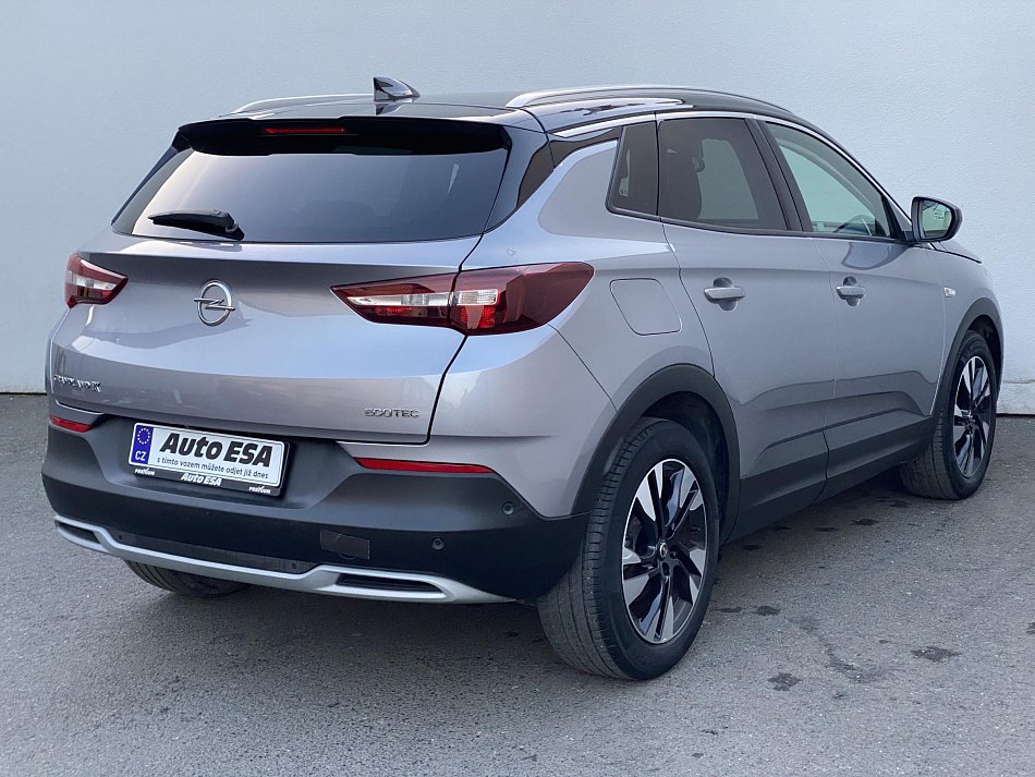 Opel Grandland X 1.2 T Innovation