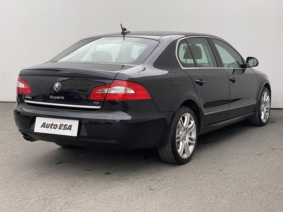 Škoda Superb II 2.0 TDi Elegance