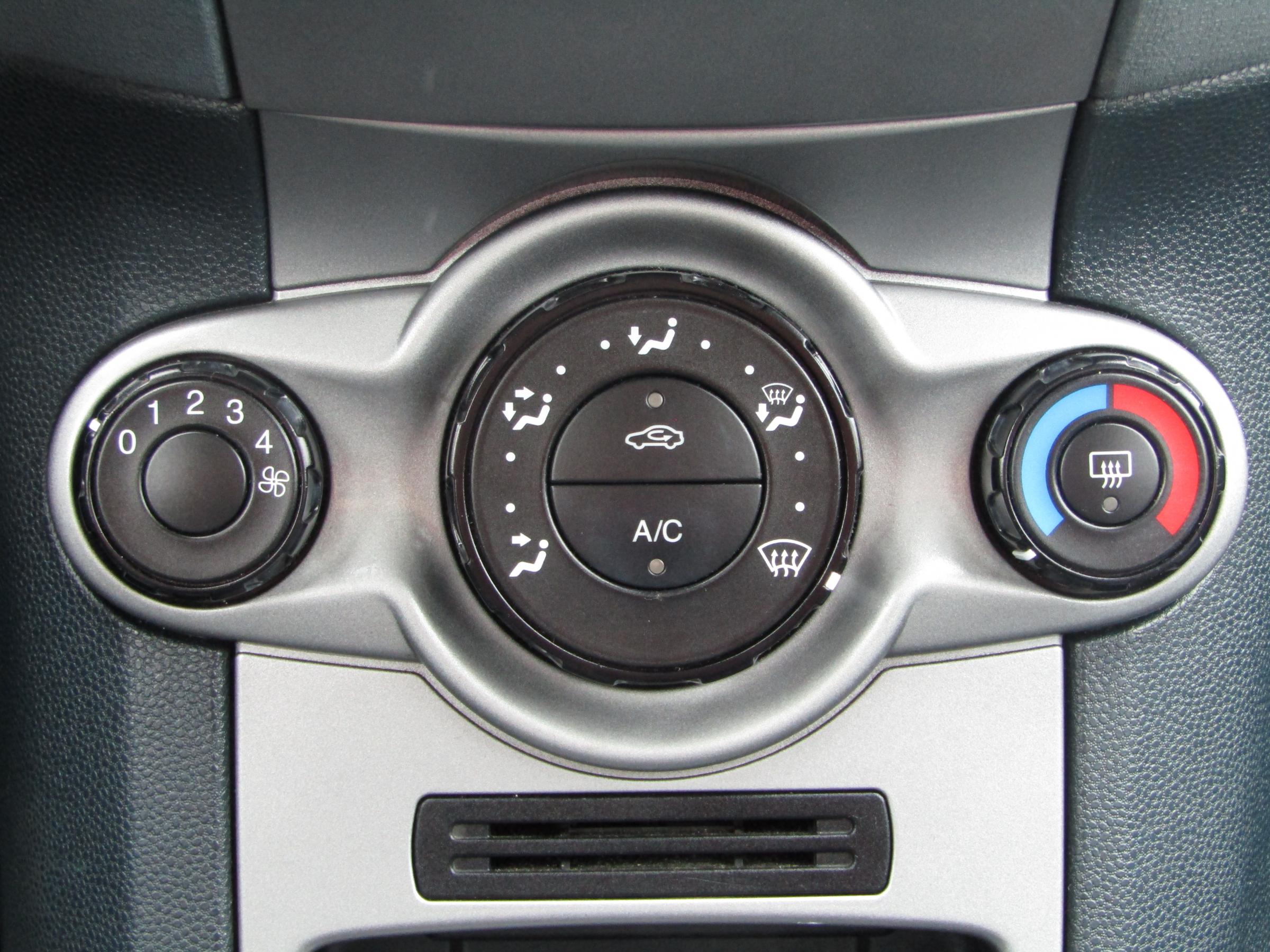 Ford Fiesta, 2009 - pohled č. 15