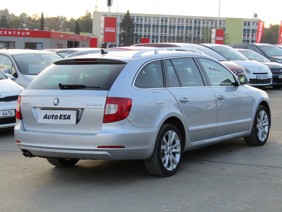 Škoda Superb II 2.0 TDi Elegance