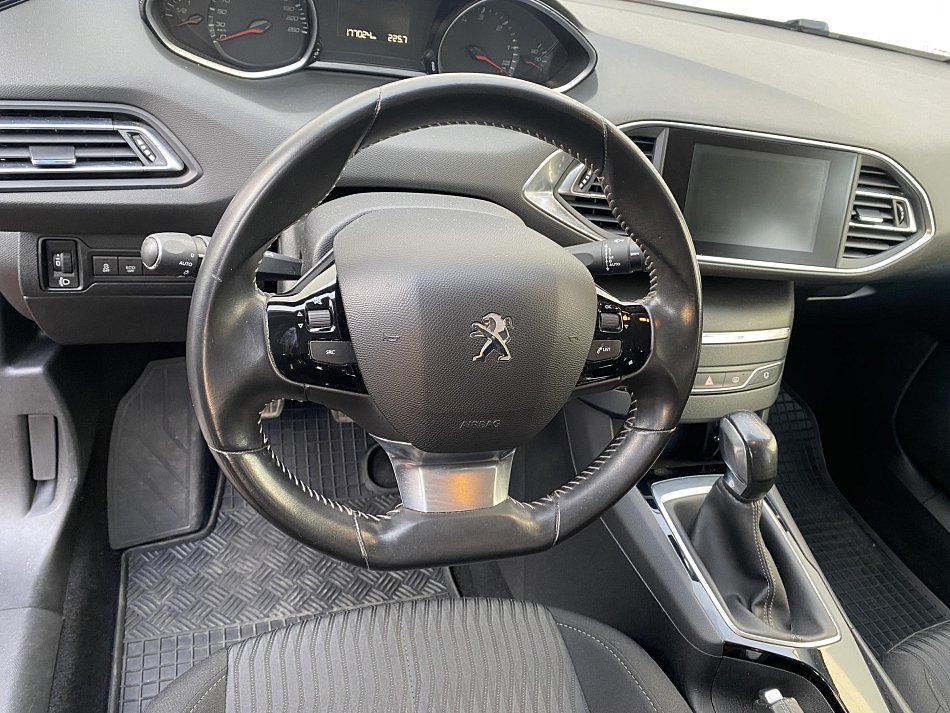 Peugeot 308 1.6 HDi 