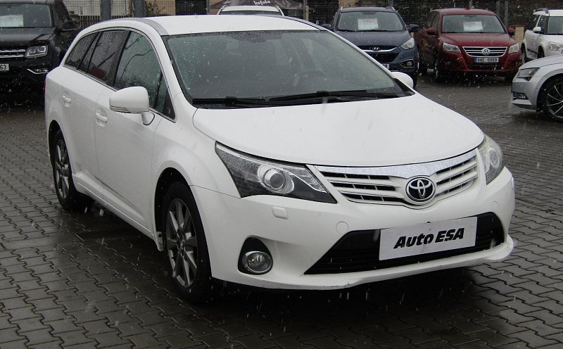 Toyota Avensis 1.8 Valrematic 