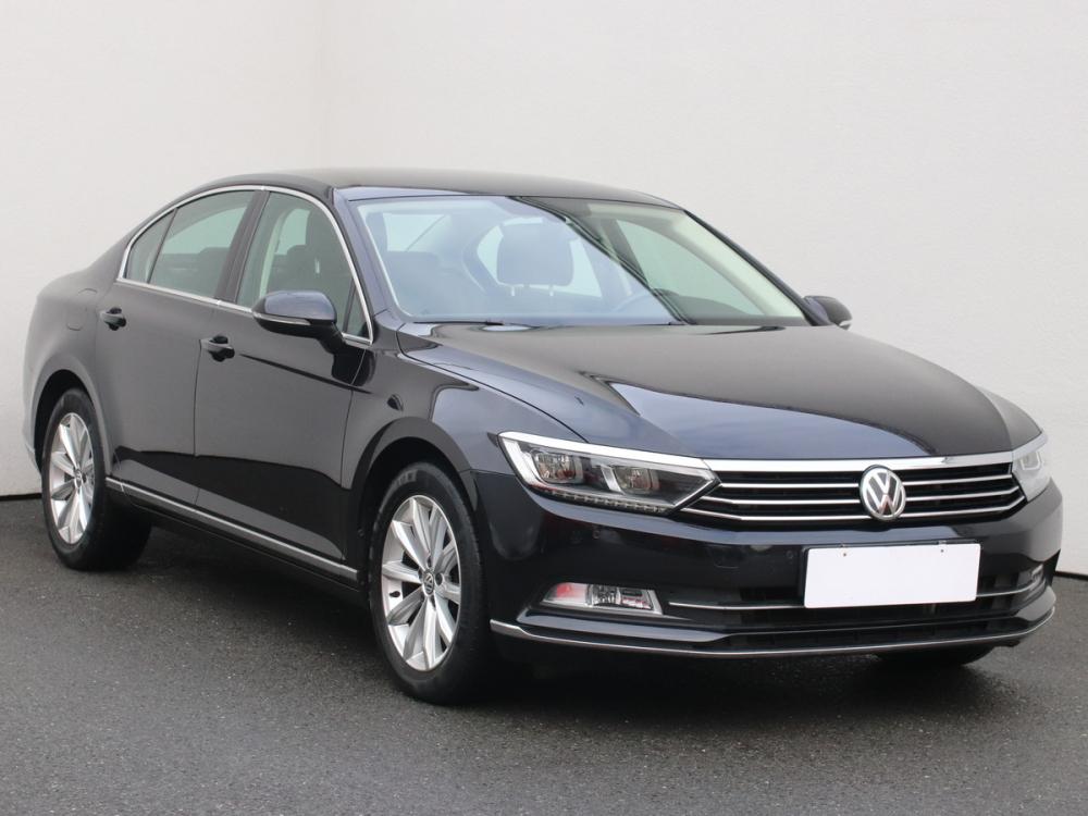 Volkswagen Passat, 2015