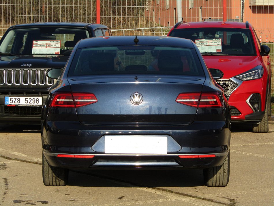 Volkswagen Passat 2.0 TDi Highline