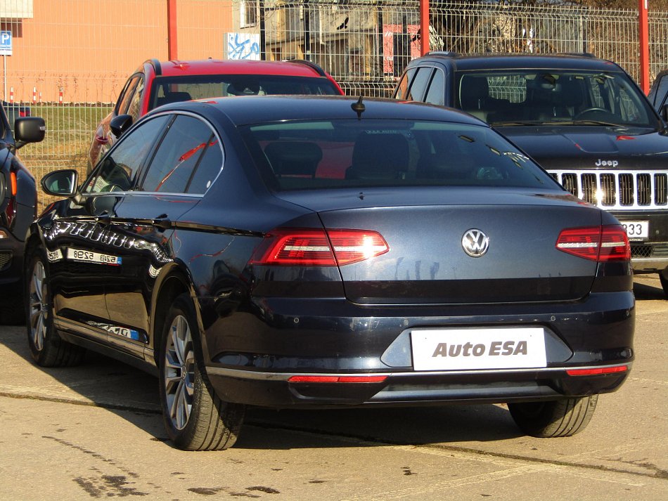 Volkswagen Passat 2.0 TDi Highline