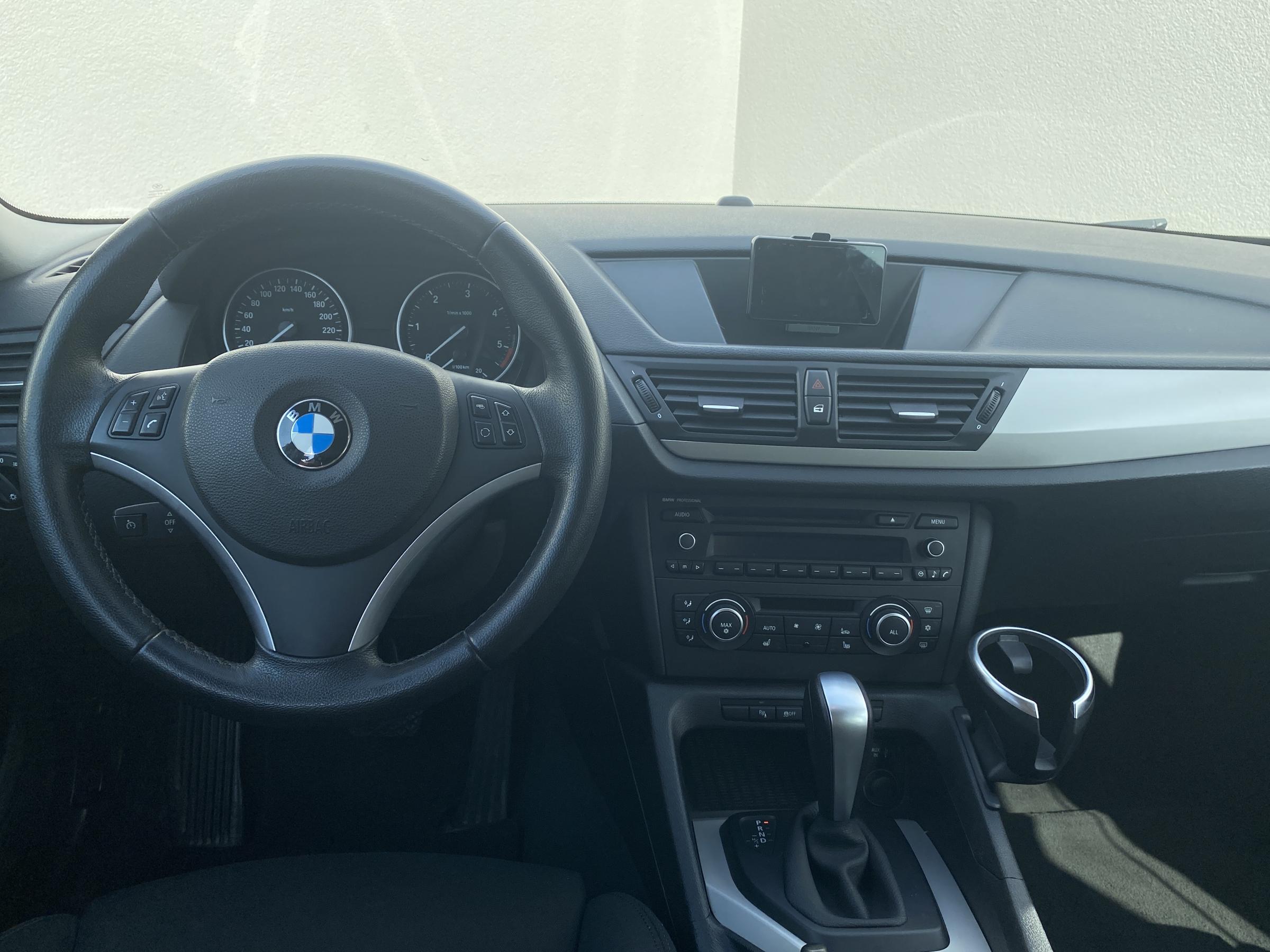 BMW X1, 2011 - pohled č. 11