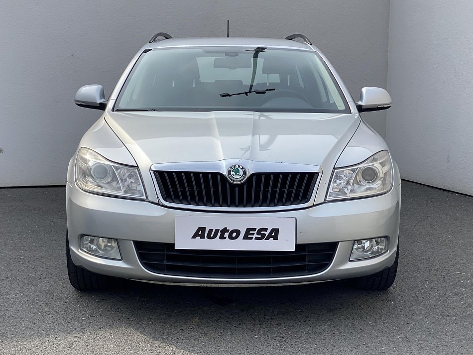 Škoda Octavia II 1.6 TDi Elegance