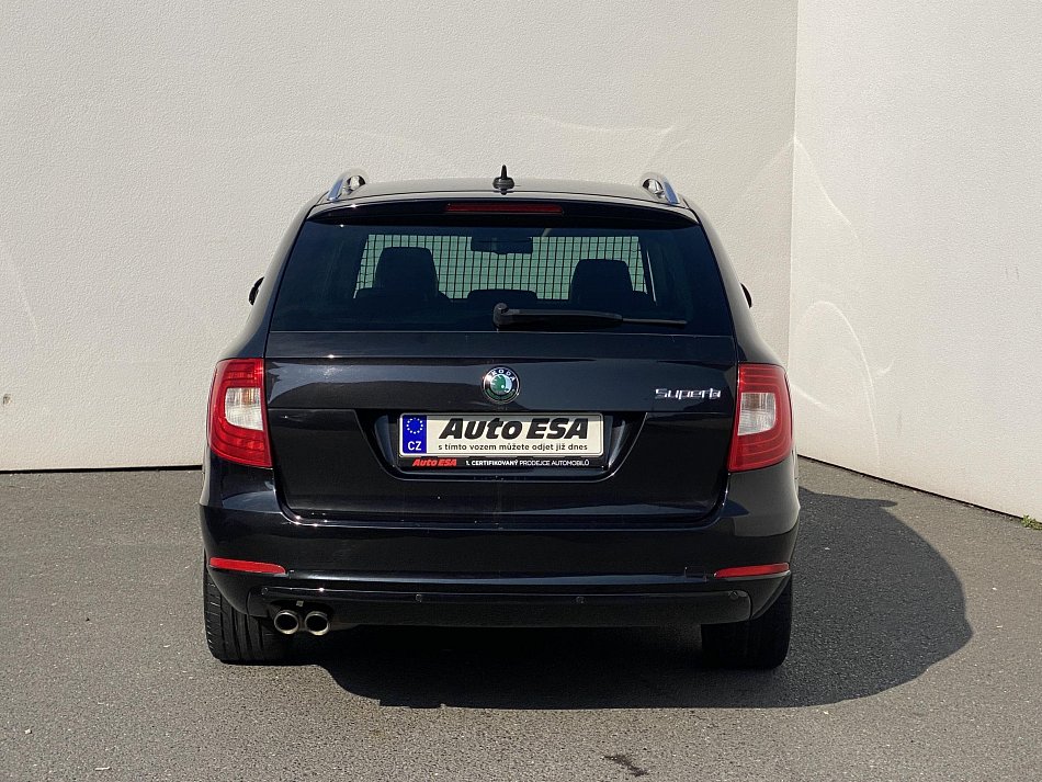 Škoda Superb II 2.0TDi Elegance 4X4