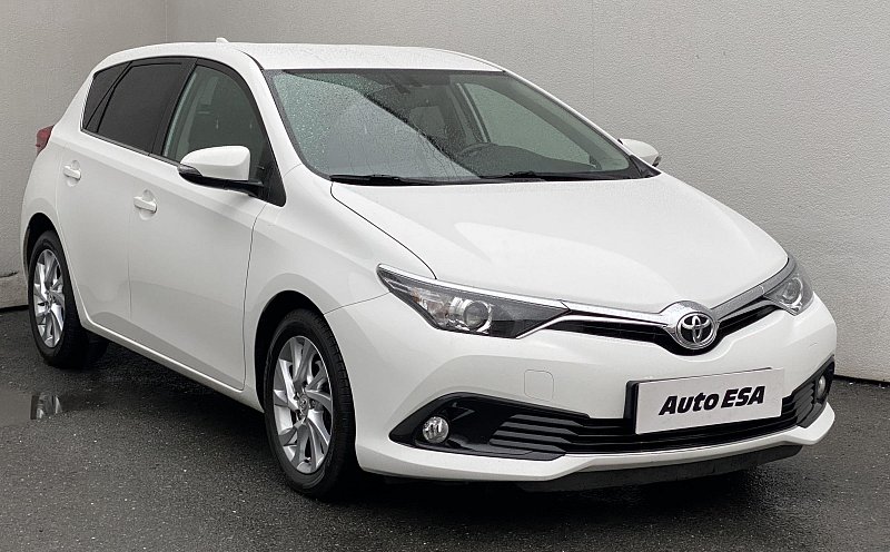 Toyota Auris 1.2i 