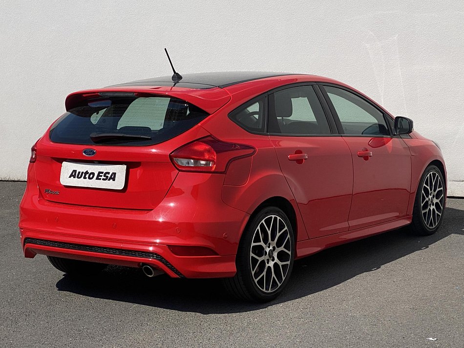 Ford Focus 2.0 TDCi ST-Line