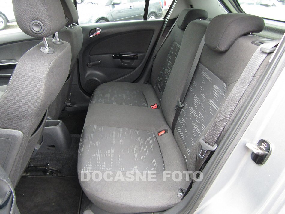 Opel Corsa 1.4i 