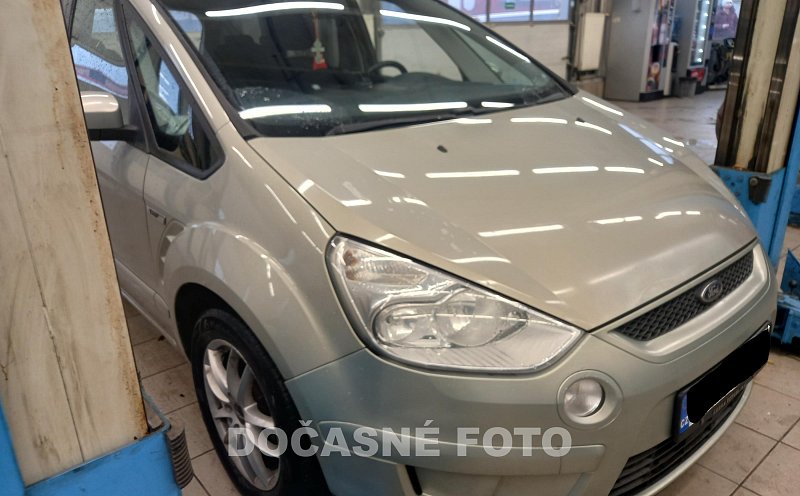 Ford S-MAX 1.8 