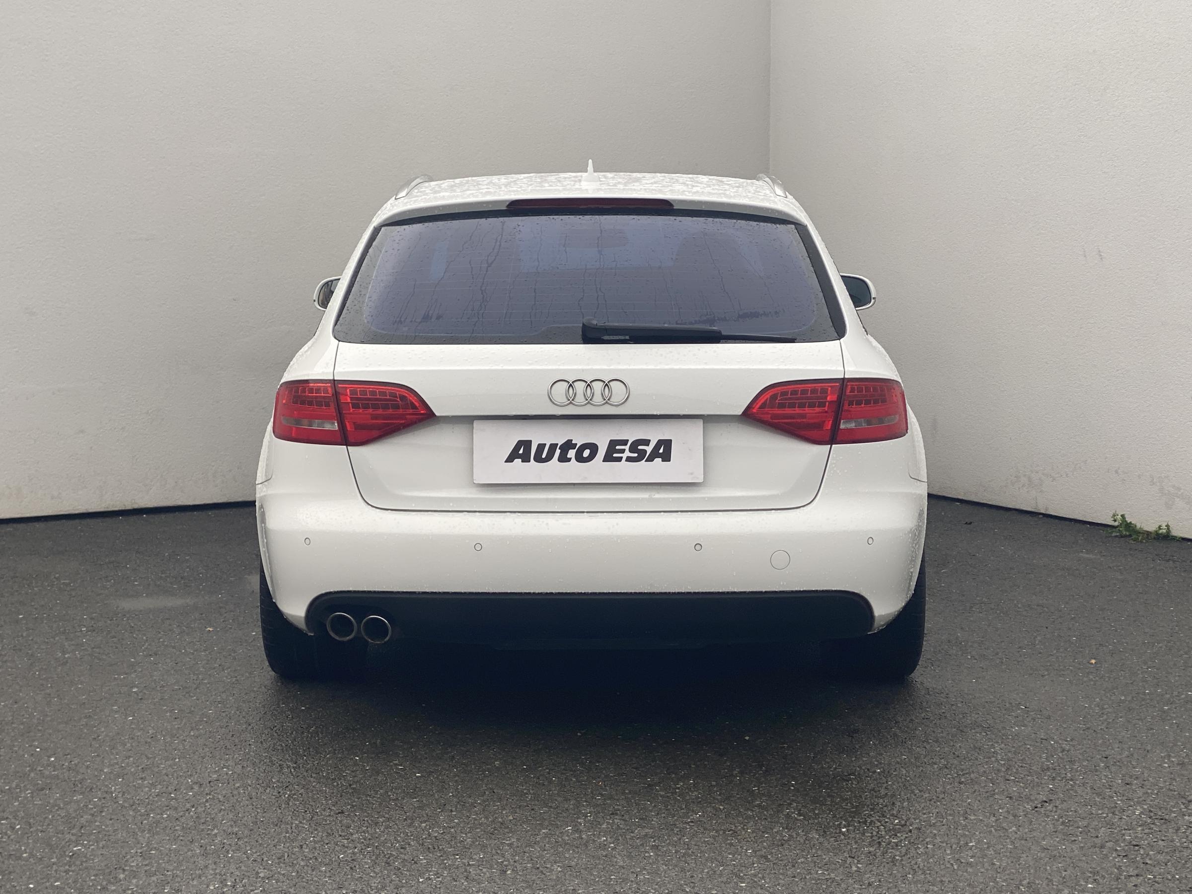 Audi A4, 2010 - pohled č. 5