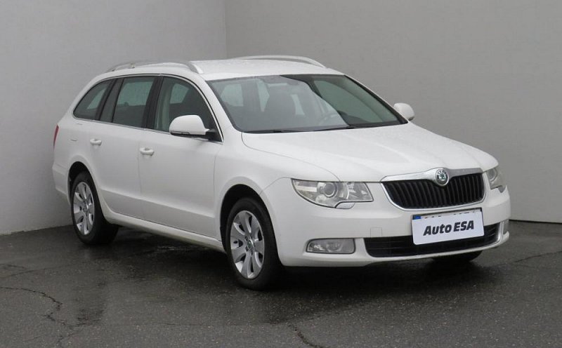 Škoda Superb II 2.0TDi Elegance 4X4