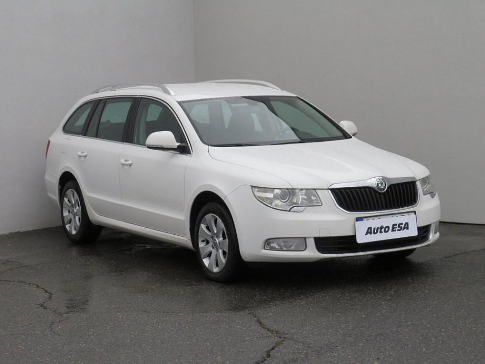 Škoda Superb II 2.0TDi Elegance 4X4