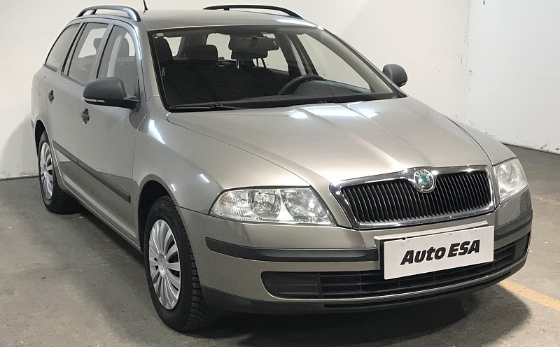 Škoda Octavia II 1.6 MPi Tour