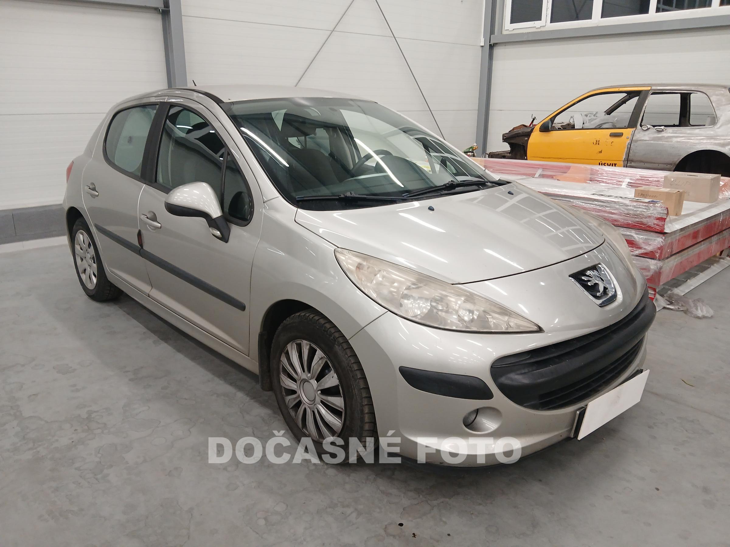 Peugeot 207, 2008