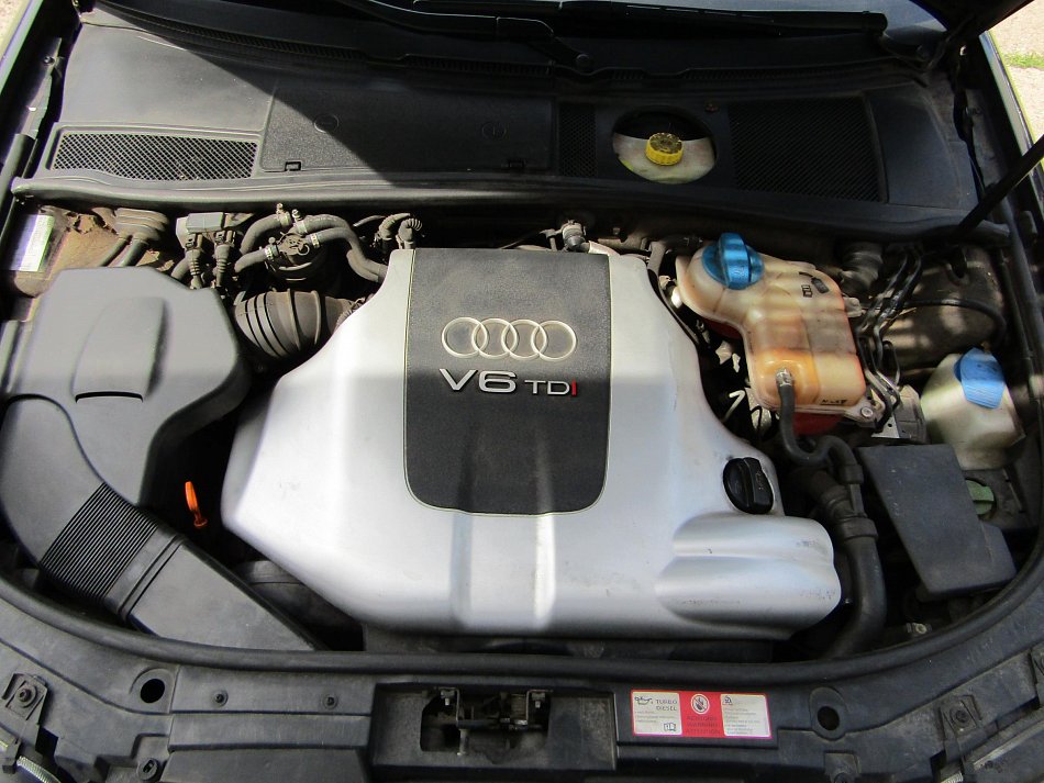 Audi A6 2.5TDi  quattro