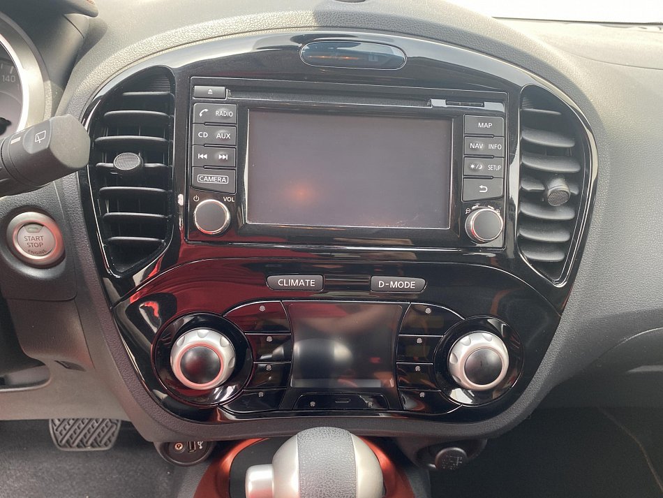 Nissan Juke 1.6i 