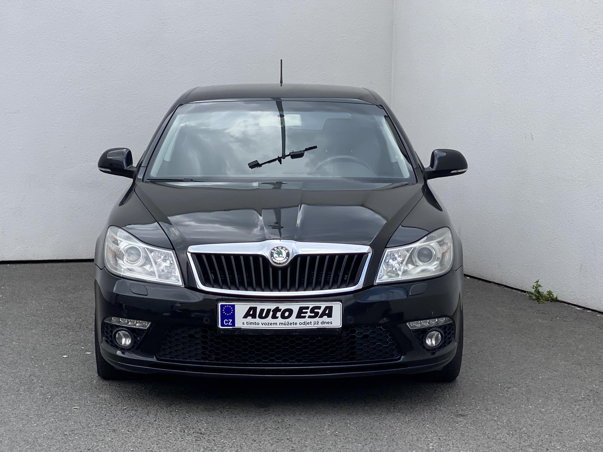 Škoda Octavia II, 2011 - pohled č. 2