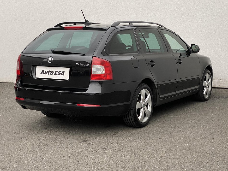 Škoda Octavia II 1.6 TDi Ambiente