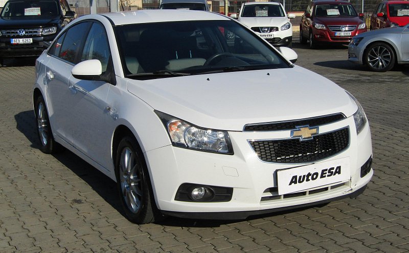 Chevrolet Cruze 1.6 i 