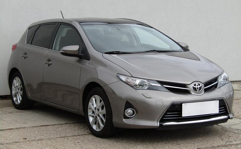 Toyota Auris 1.6 Life Plus