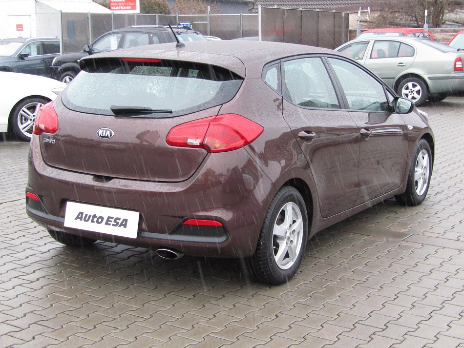 Kia Ceed 1.4CVVT 