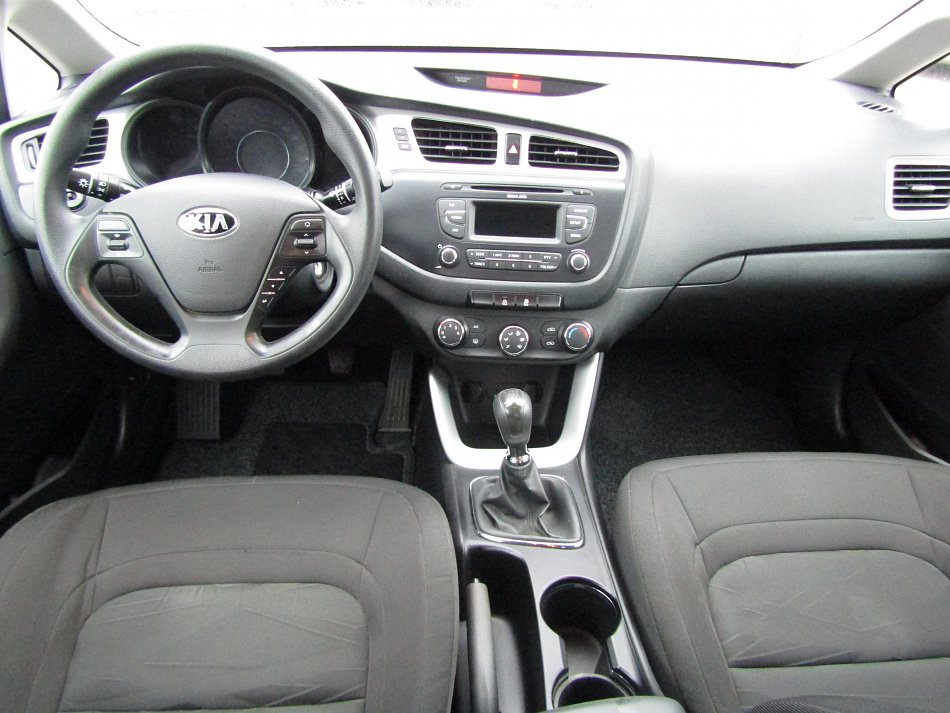 Kia Ceed 1.4CVVT 