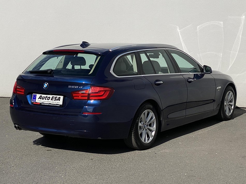 BMW Řada 5 2.0 D  xDrive, 525d