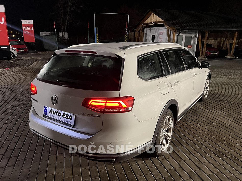 Volkswagen Passat 2.0 TDi  Alltrack