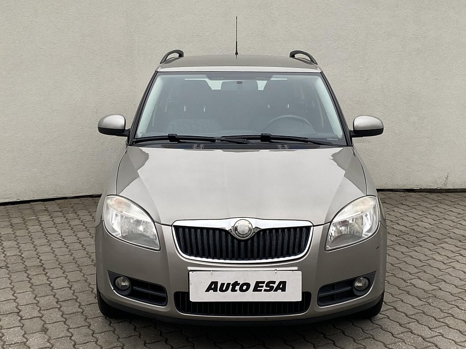 Škoda Fabia II 1.4i 