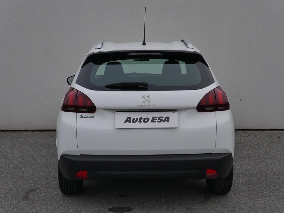 Peugeot 2008 1.2PT 