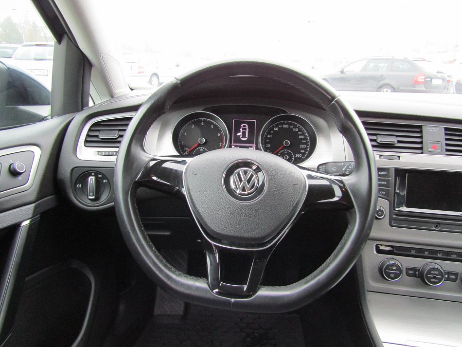 Volkswagen Golf 1.2TSi  VII