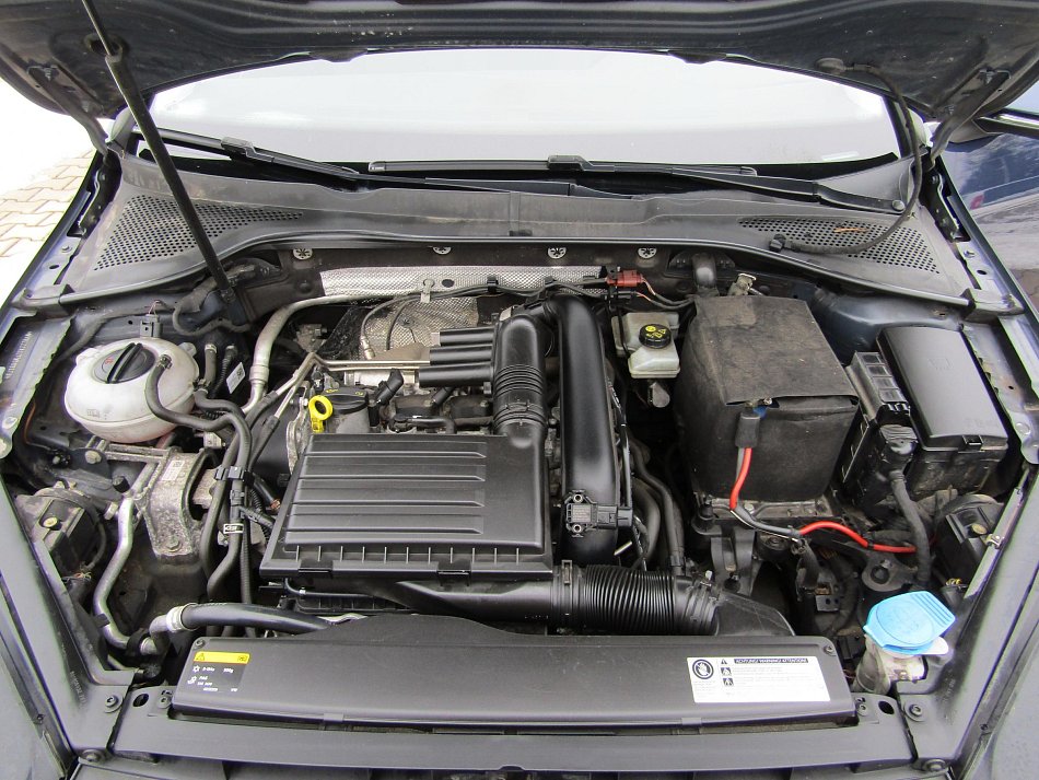 Volkswagen Golf 1.2TSi  VII