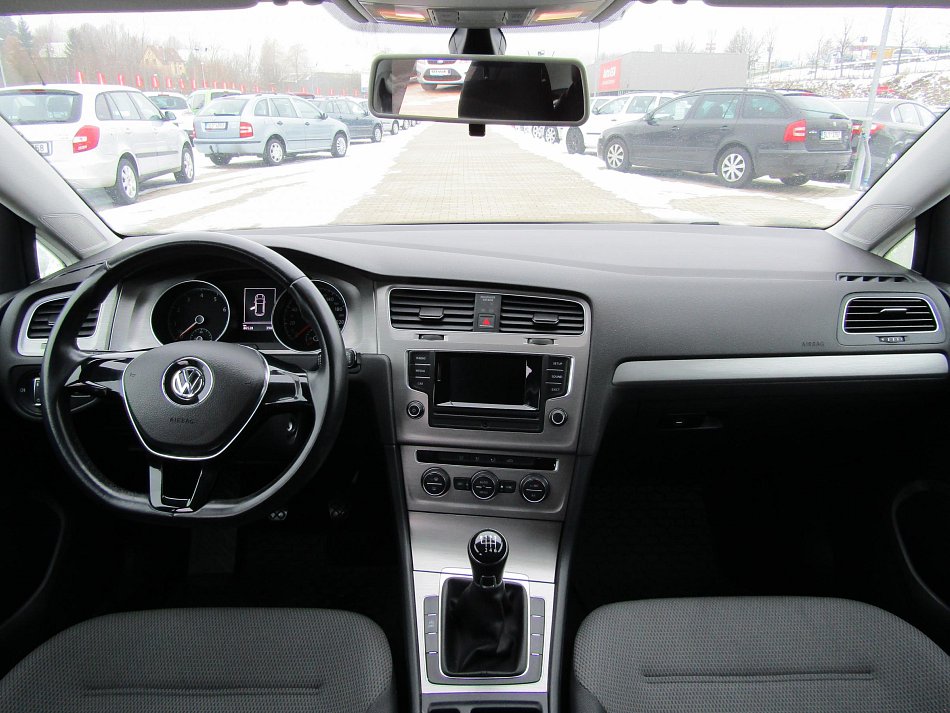 Volkswagen Golf 1.2TSi  VII