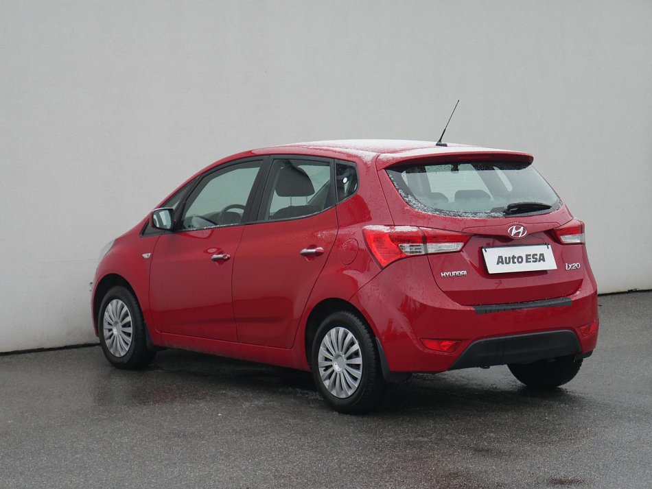 Hyundai Ix20 1.6 i 