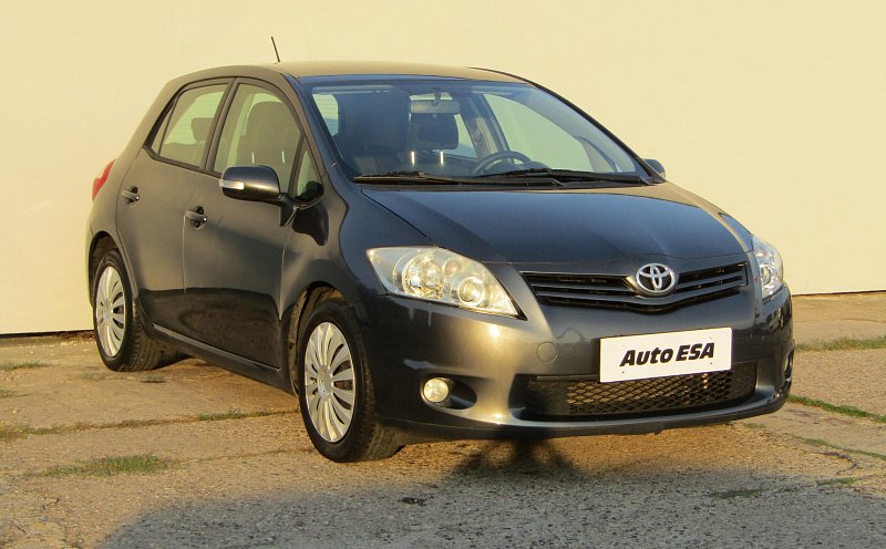 Toyota Auris 1.6VVT-i 