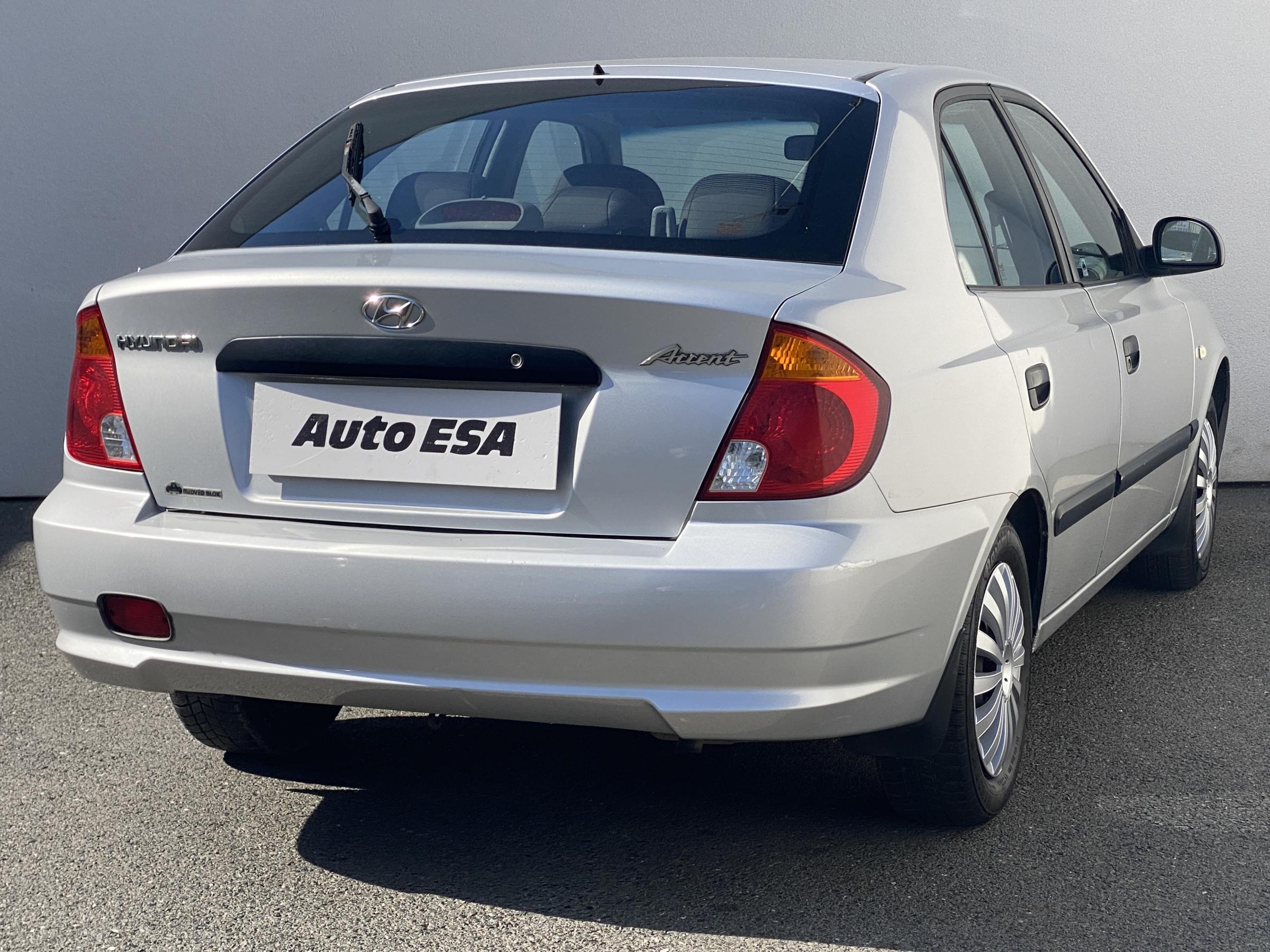 Hyundai Accent, 2004 - pohled č. 4