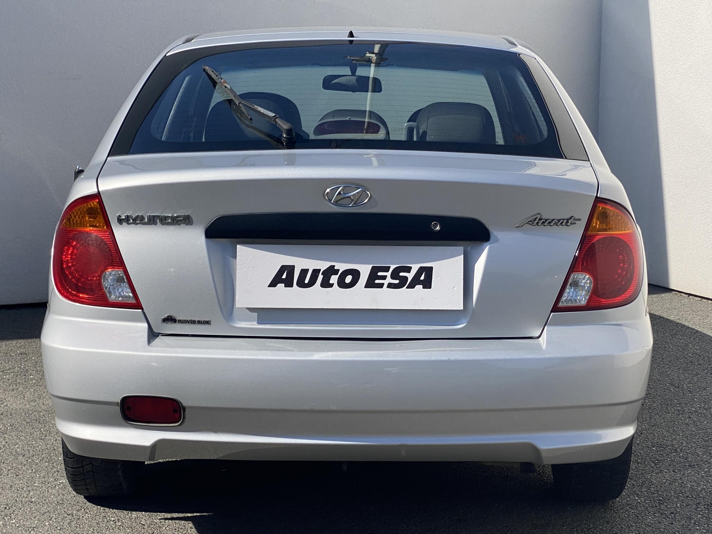 Hyundai Accent, 2004 - pohled č. 5