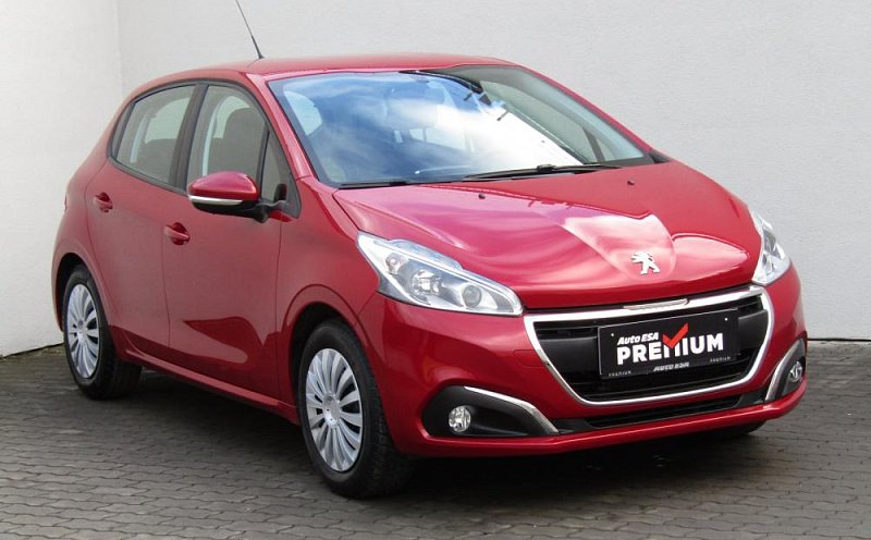 Peugeot 208 1.2 PT GT Line