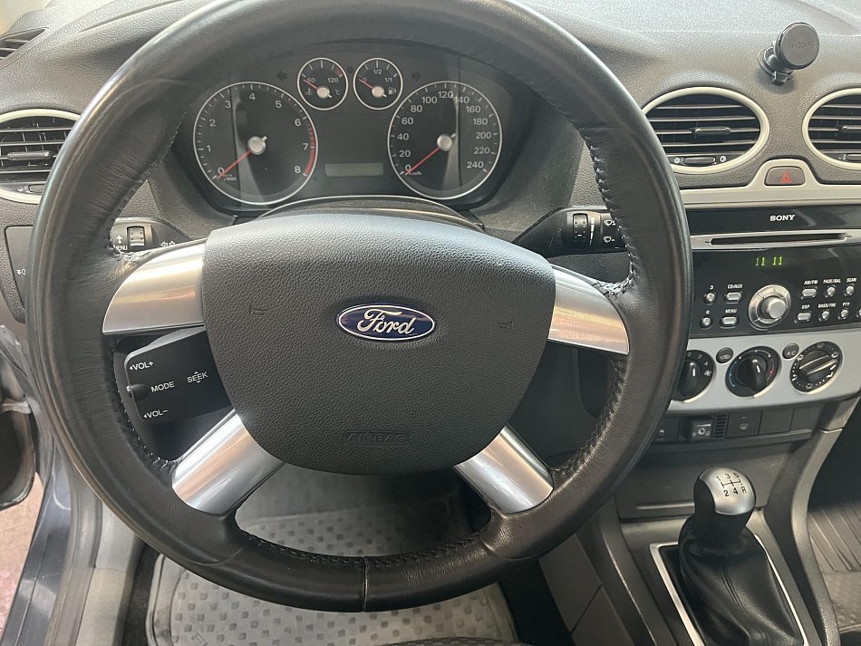 Ford Focus 1.6i 