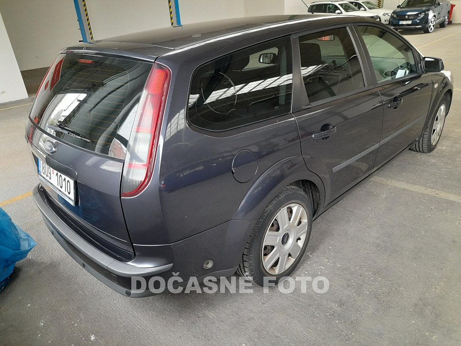 Ford Focus 1.6i 