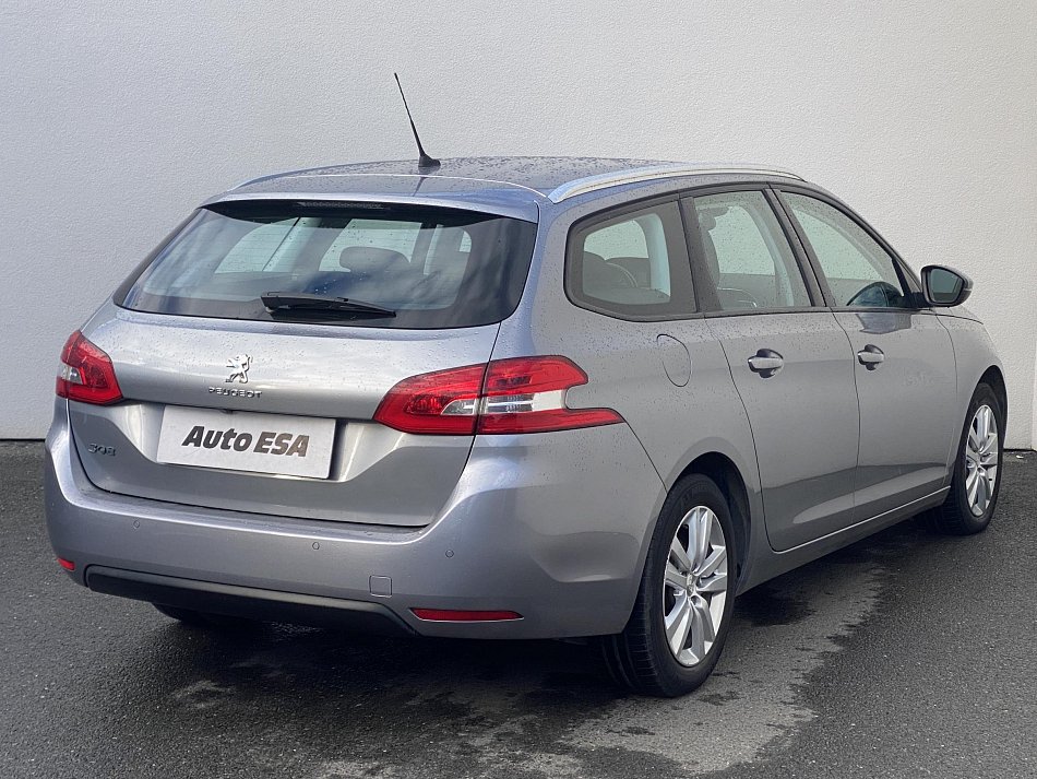 Peugeot 308 1.2 PT 